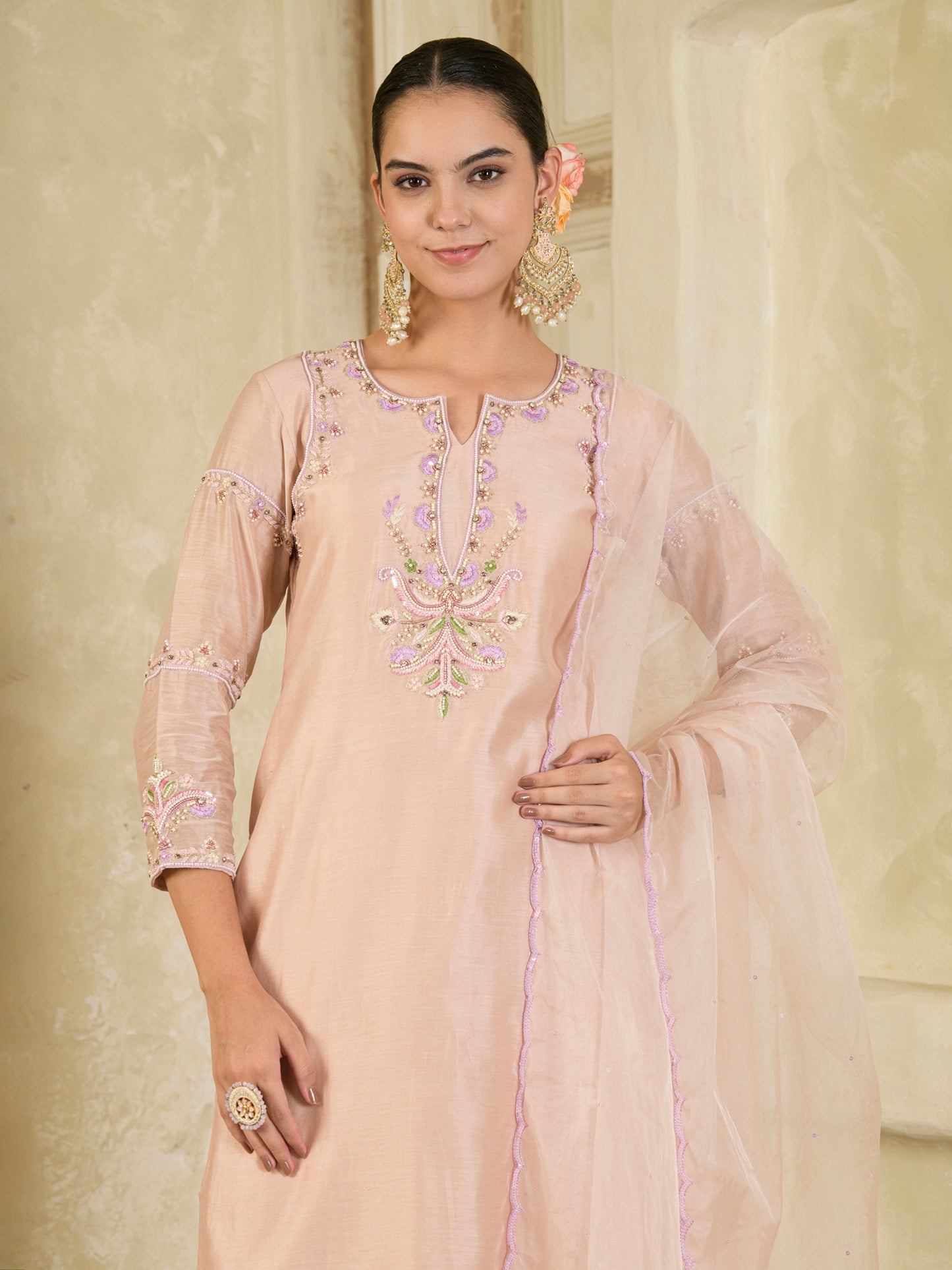 Beige & Purple Hand Embroidered Chanderi Kurta Set ( Set of 3 )