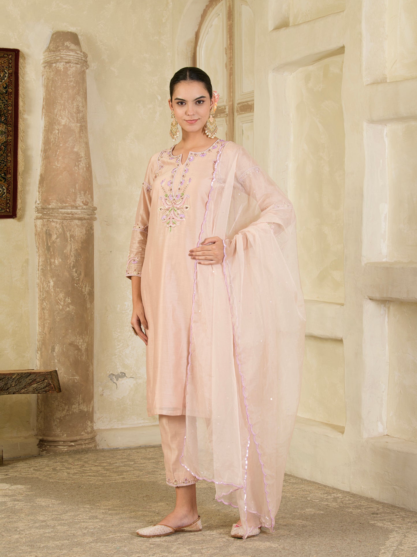 Beige & Purple Hand Embroidered Chanderi Kurta Set ( Set of 3 )