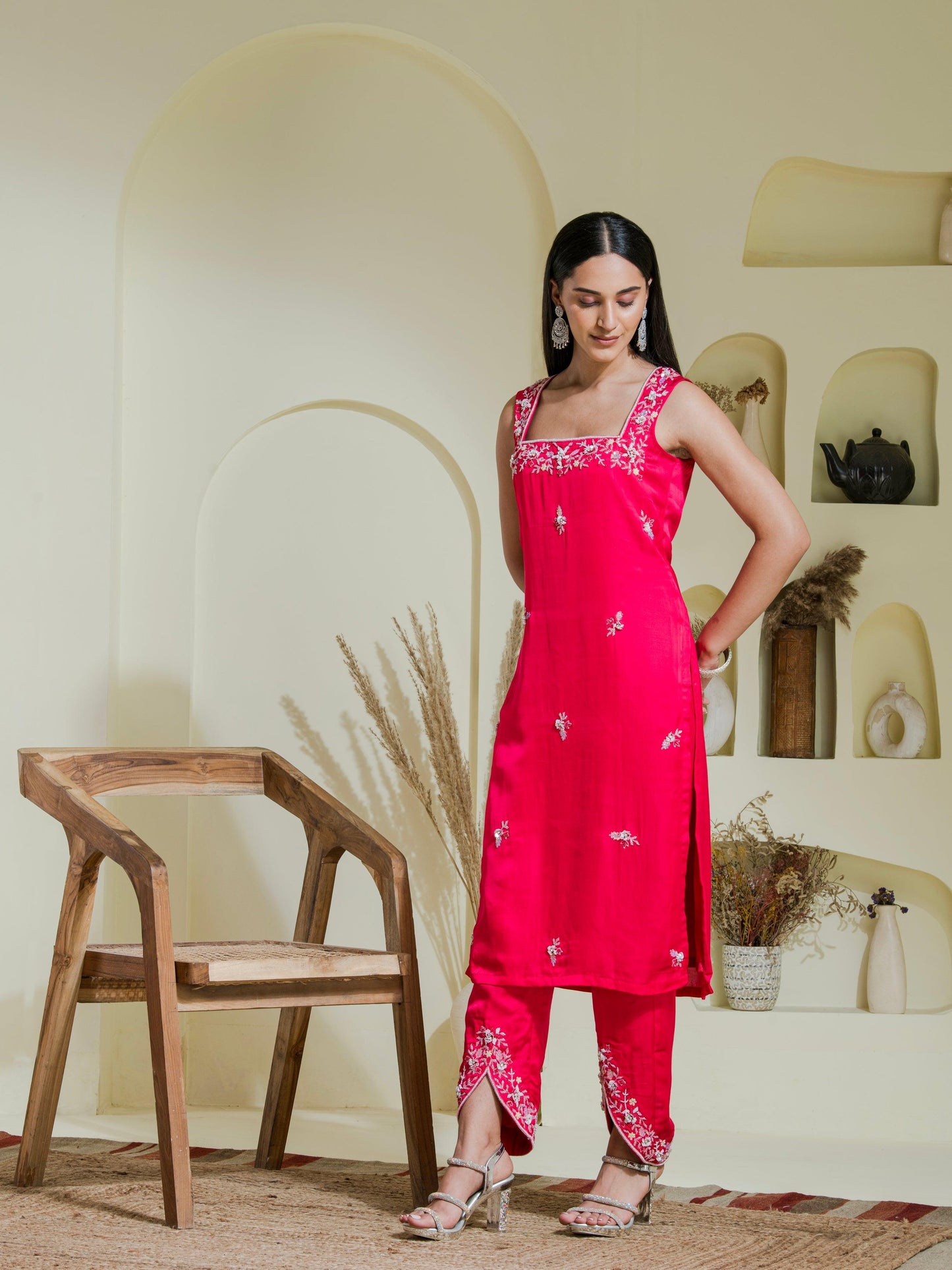 Designer Pink Hand Embroidered Kurta Set  front pose