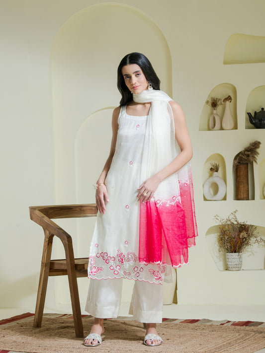 White & Pink Hand Embroidered Organza Kurta Set (set of 3)