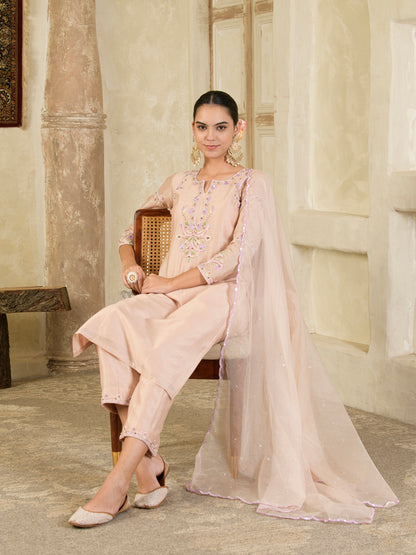 Beige & Purple Hand Embroidered Chanderi Kurta Set ( Set of 3 )