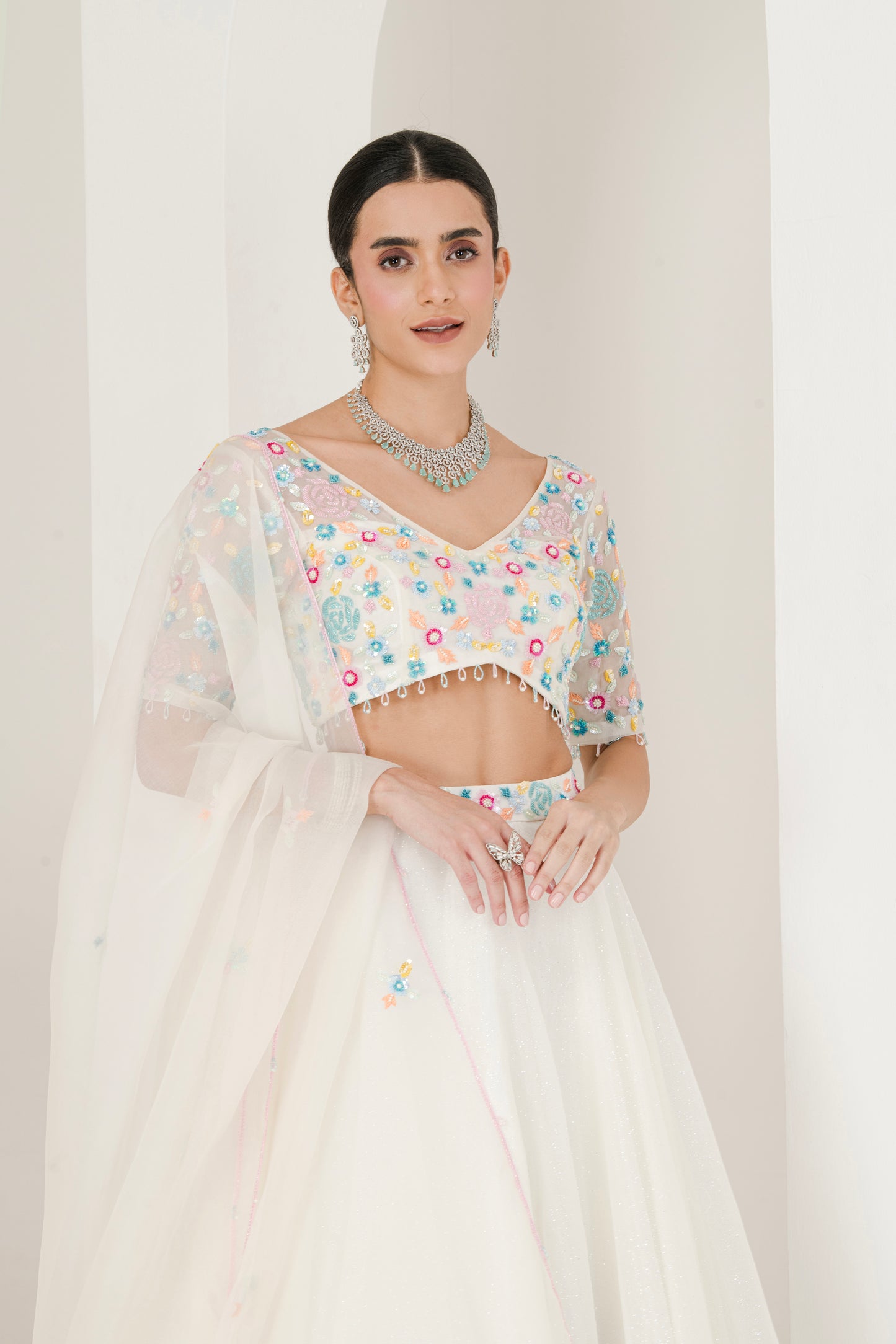 White Floral Hand Embroidered Organza Lehenga ( Set of 3 )