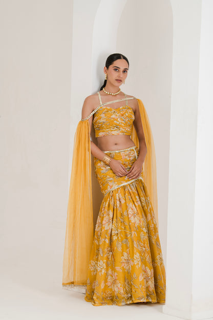 Yellow Floral Print Draped Lehenga ( Set of 3 )