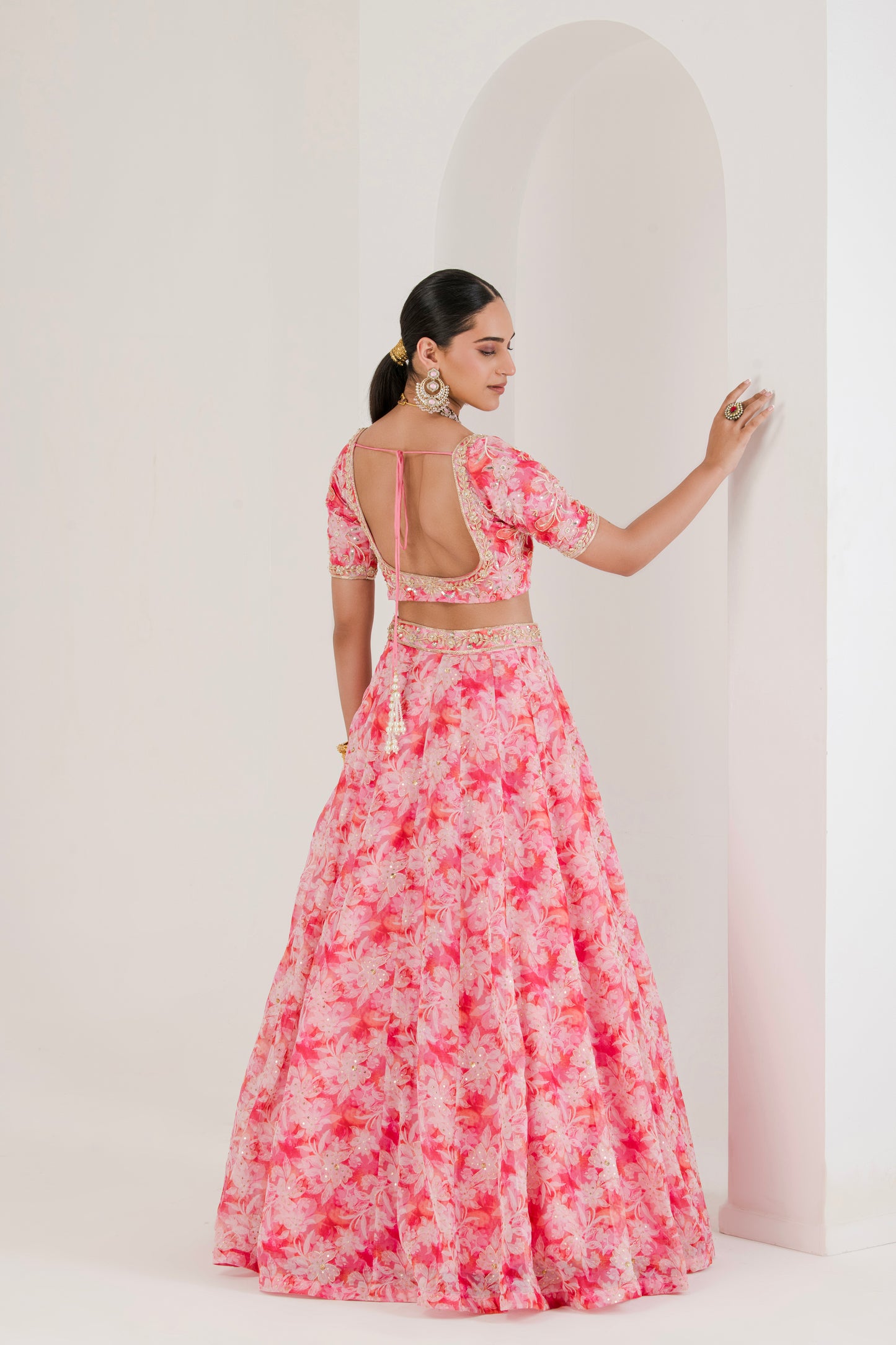 Pink Floral Print Hand Embroidered Lehenga Set ( Set of 3 )